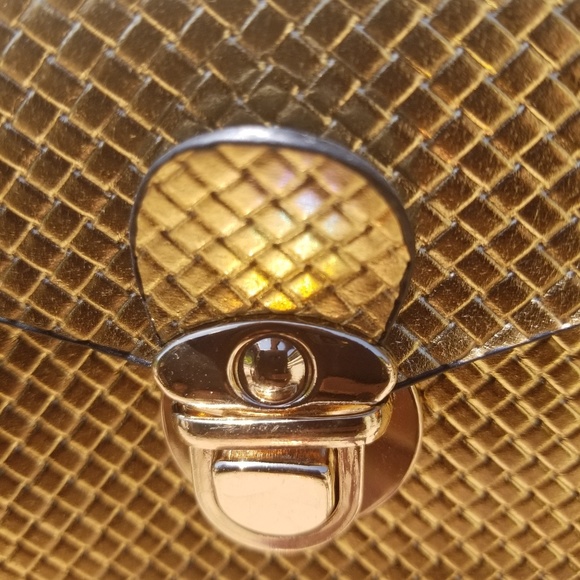 LOVELY HANDBAG - Picture 3 of 6